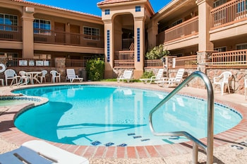 quality inn and suites las cruces university area