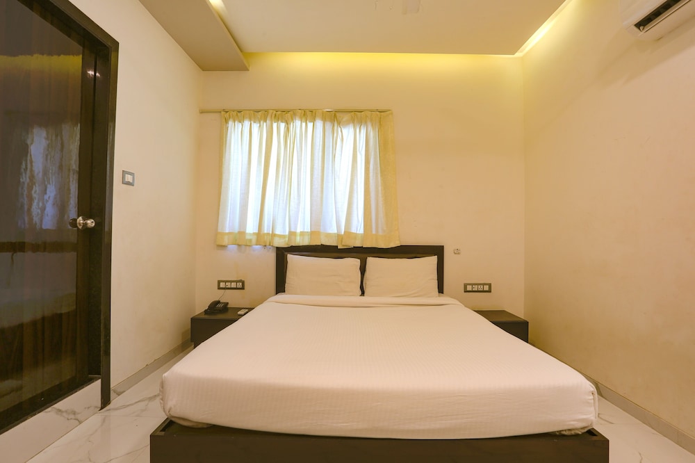 prime grand hotel