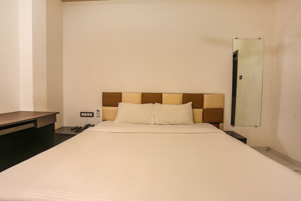 prime grand hotel