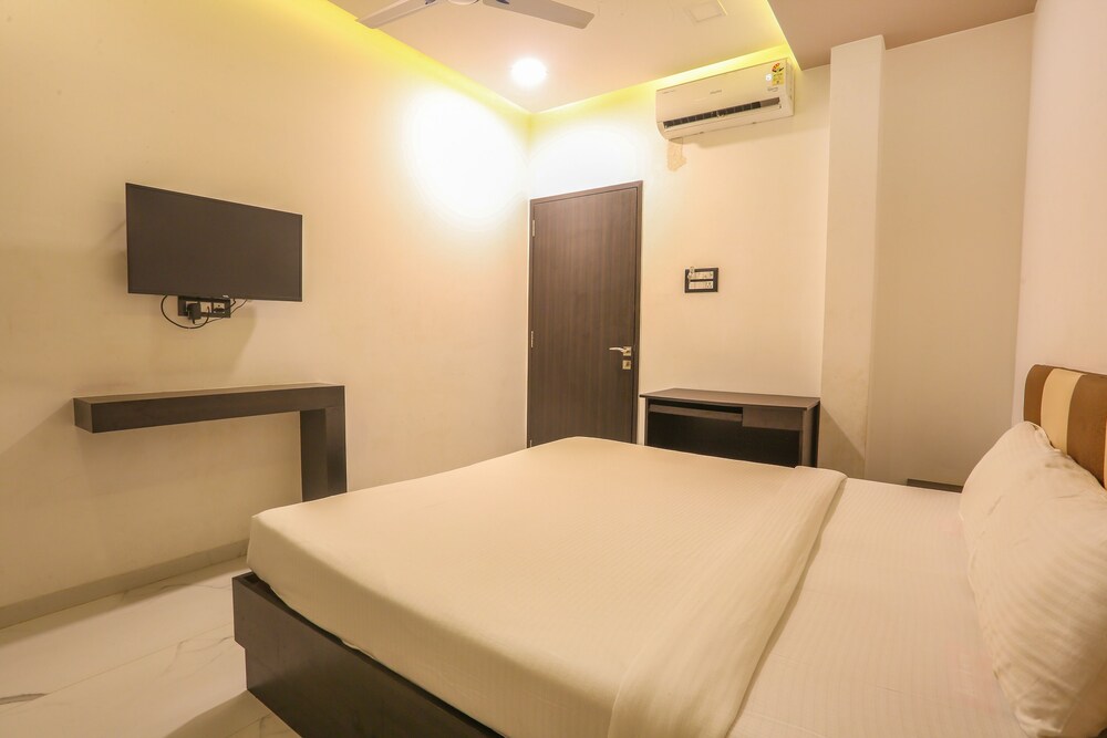 prime grand hotel