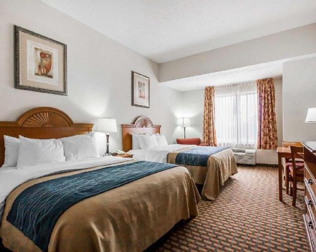 comfort inn and suites sikeston i 55