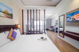 alani hotel and spa