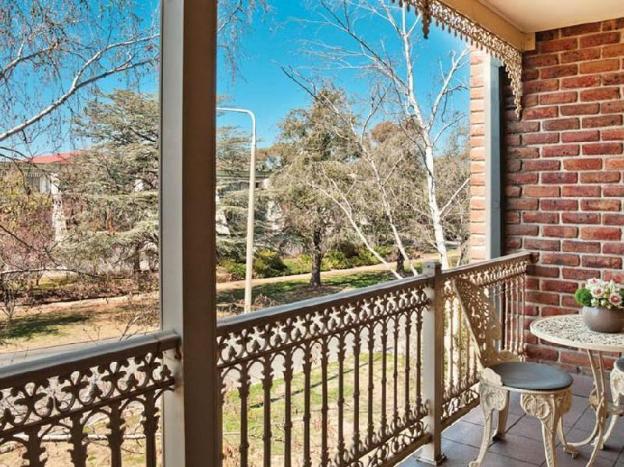 adina serviced apartments canberra kingston