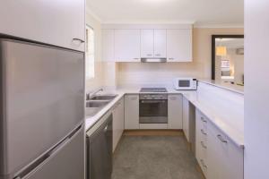 adina serviced apartments canberra kingston