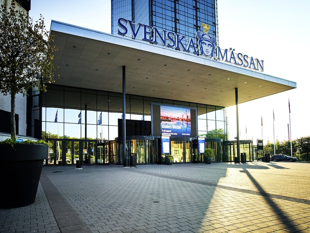 treetop spa hangout and hotel