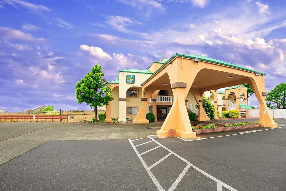 quality inn and suites crescent city redwood coast
