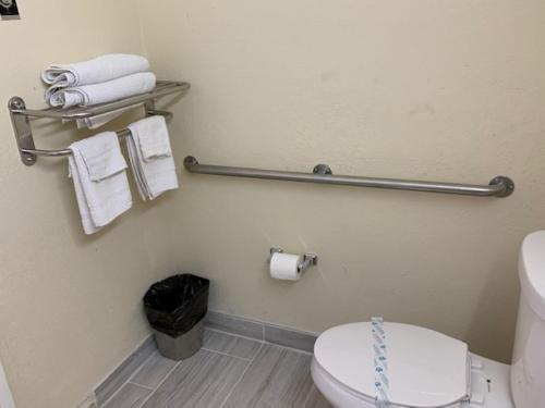 Americas Best Value Inn & Suites Joshua Tree National Park,San Bernardino County>>Palm Springs,2 star
