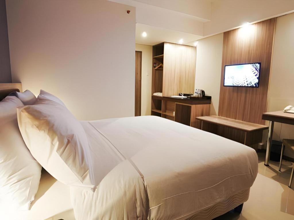 my tower hotel surabaya