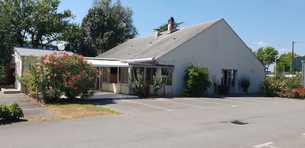 hotel inn design resto novo sainte luce sur loire