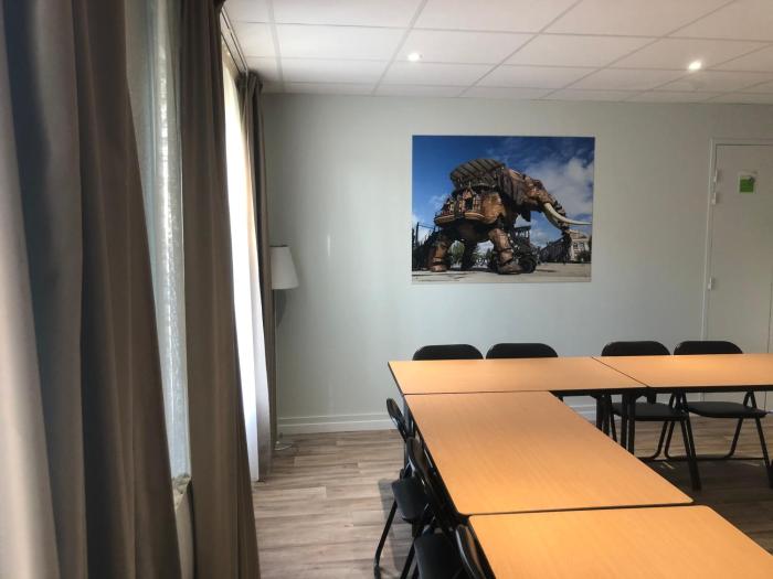 hotel inn design resto novo sainte luce sur loire