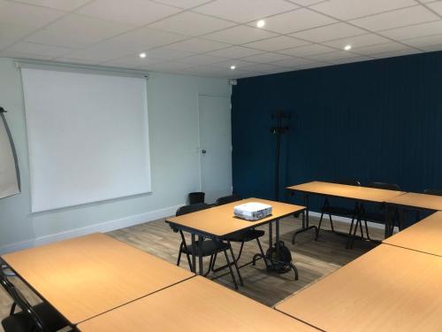 hotel inn design resto novo sainte luce sur loire