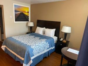 days inn by wyndham newport or