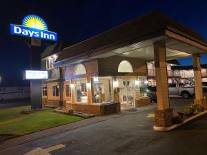 days inn by wyndham newport or