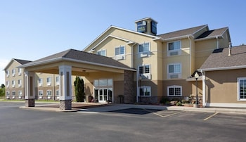 Grandstay Hotel & Suites Becker Big Lake,Minneapolis>>Becker,3 star