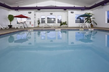 Grandstay Hotel & Suites Becker Big Lake,Minneapolis>>Becker,3 star