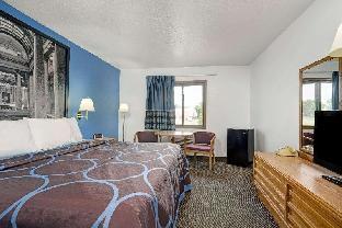 super 8 by wyndham buffalo