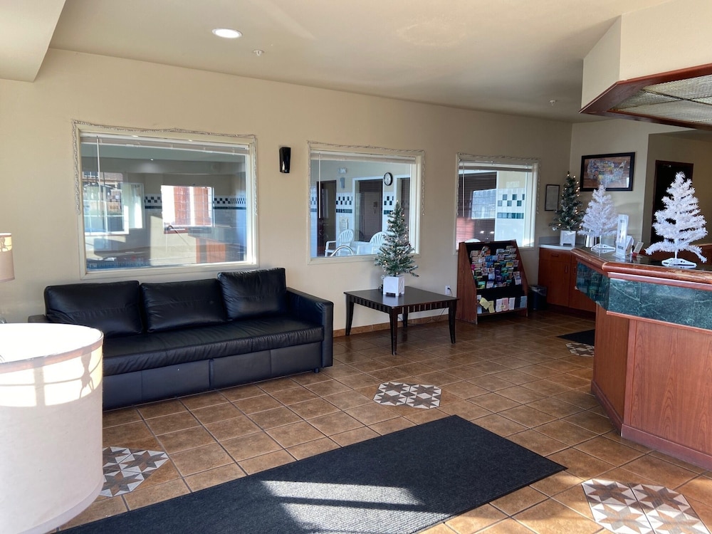 toppenish inn and suites