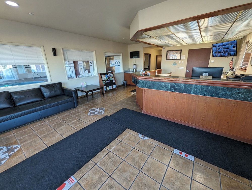 toppenish inn and suites