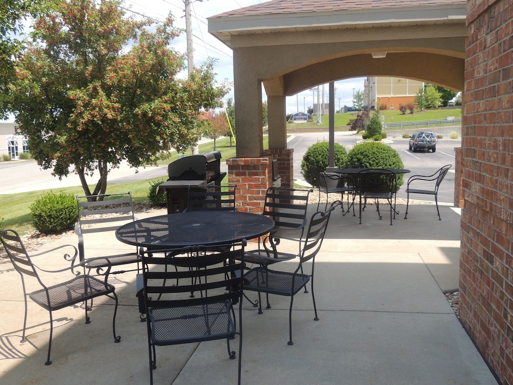 candlewood suites st robert by ihg