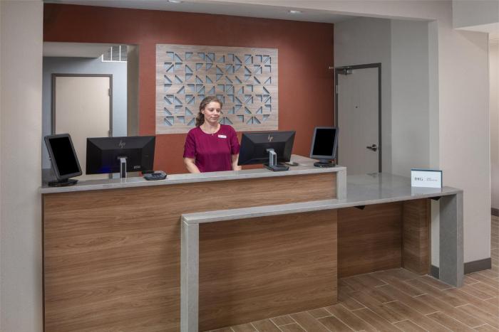 candlewood suites st robert by ihg