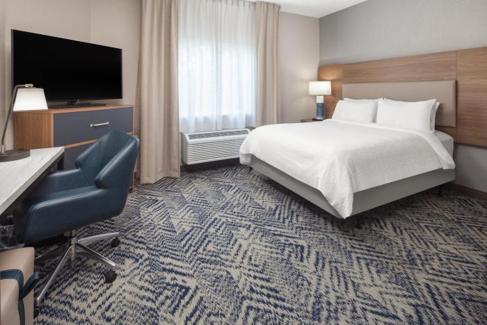 candlewood suites st robert by ihg