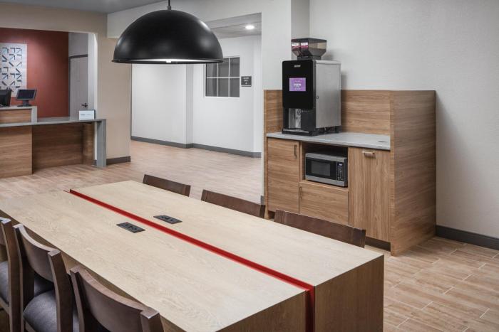 candlewood suites st robert by ihg
