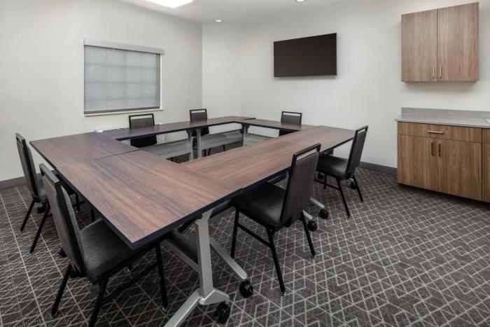 candlewood suites st robert by ihg