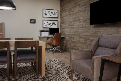 candlewood suites st robert by ihg