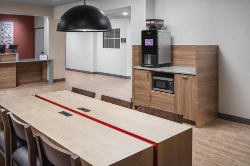 candlewood suites st robert by ihg