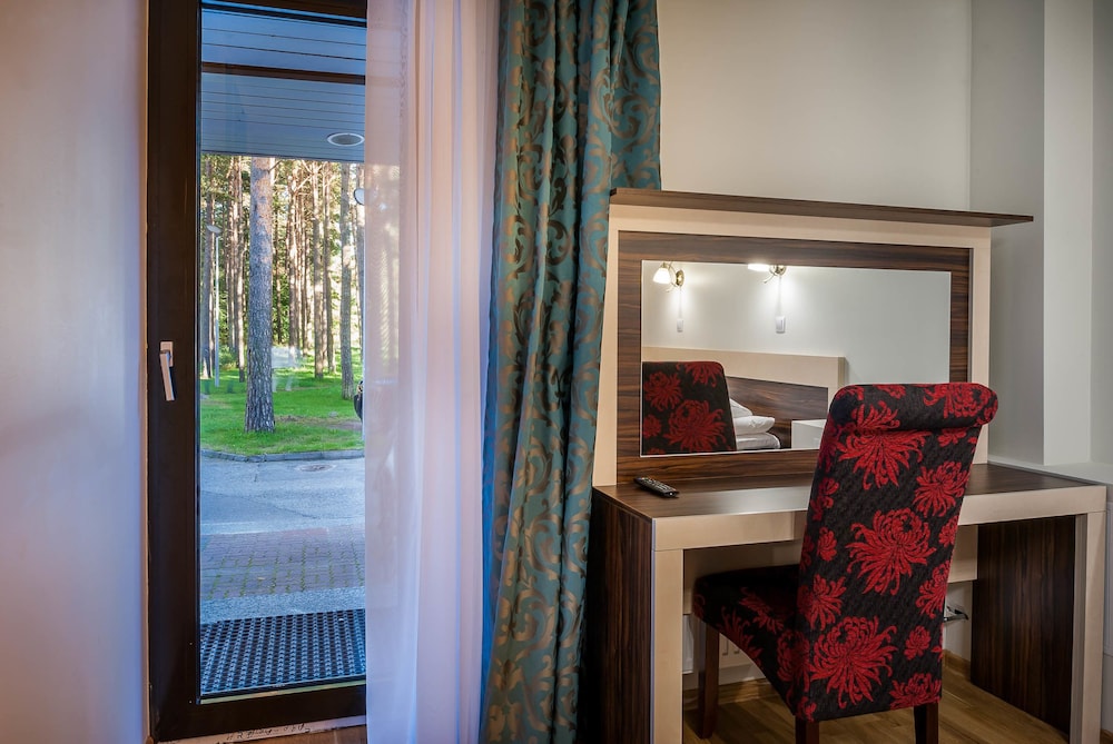 pirita beach apartments and spa