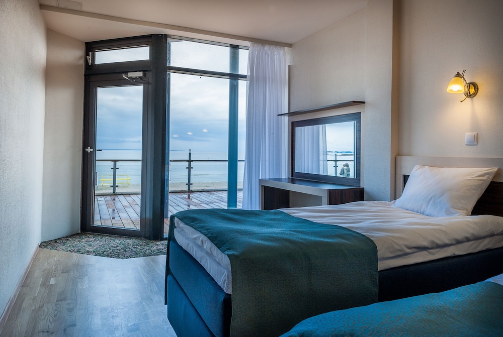 pirita beach apartments and spa