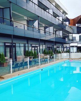 pirita beach apartments and spa