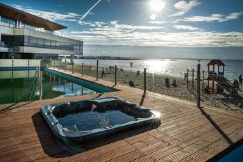 pirita beach apartments and spa