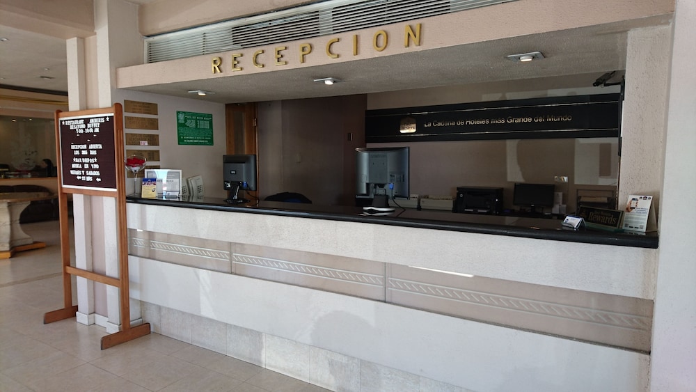 Hm Hotel Mirador,Expo Chihuahua>>Chihuahua,3 star