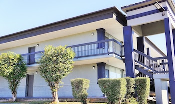 hotel elev8