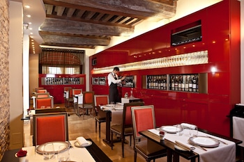 Hotel Le Cep,Beaune>>Aloxe-Corton,5 star