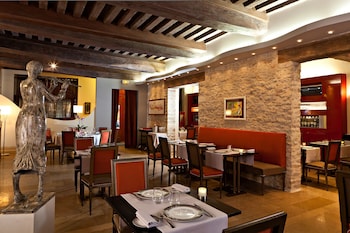 Hotel Le Cep,Beaune>>Aloxe-Corton,5 star