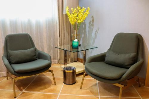 jiangmen gladden hotel