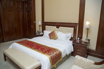 jiangmen gladden hotel