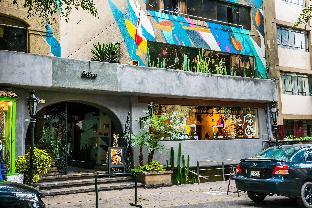 selina posada miraflores