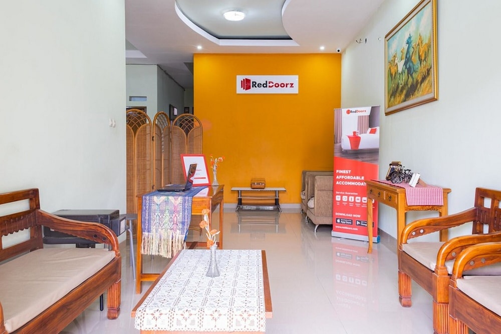 reddoorz syariah near grand kota bintang