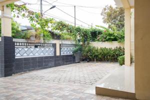 reddoorz syariah near grand kota bintang