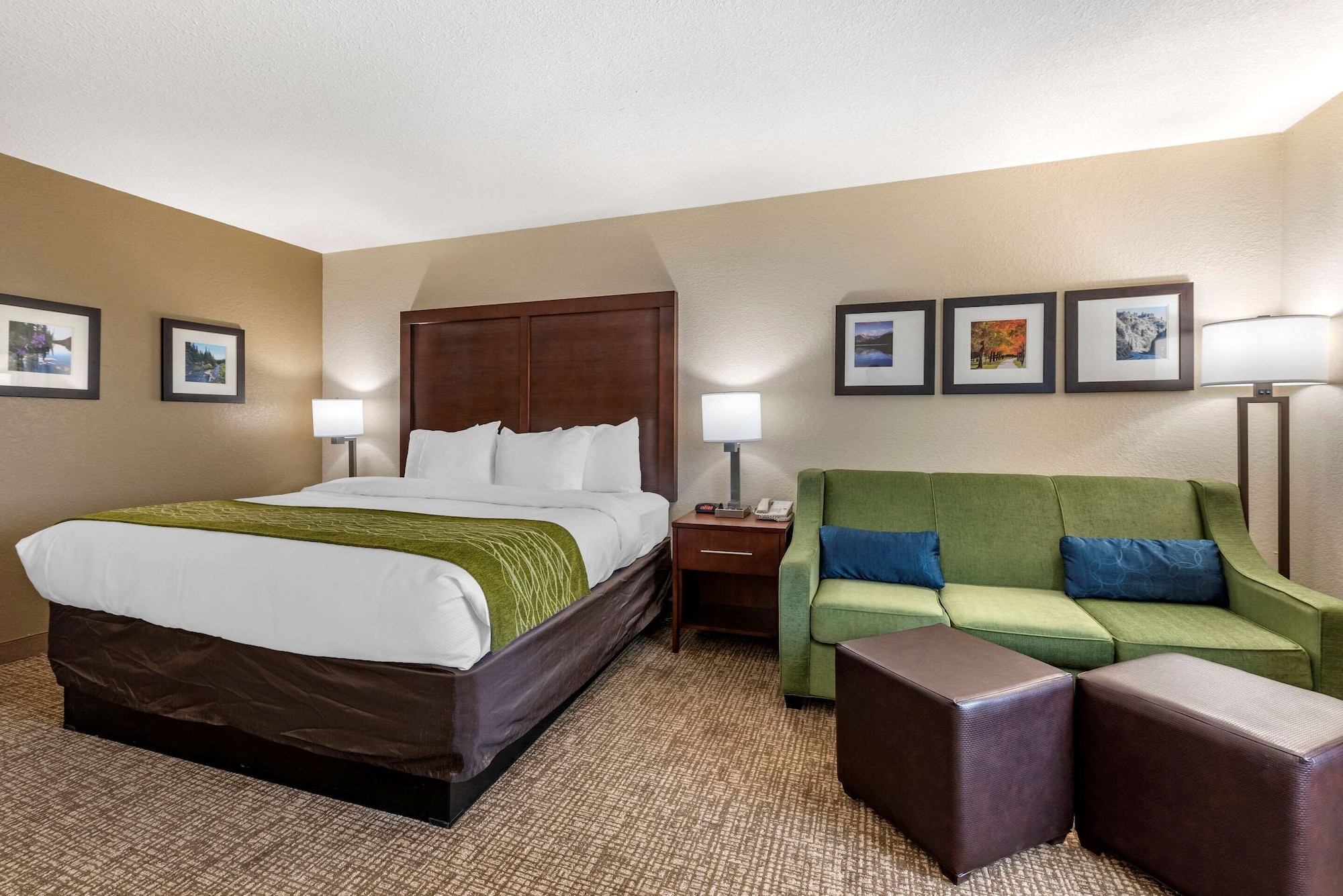 comfort inn and suites pueblo