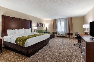 comfort inn and suites pueblo
