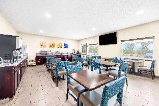 comfort inn and suites pueblo