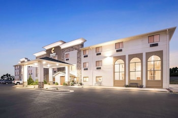 Comfort Inn & Suites Pueblo,Pueblo>>Colorado Springs,3 star