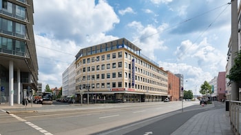 aando nuernberg hauptbahnhof