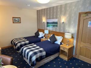 newtonmore