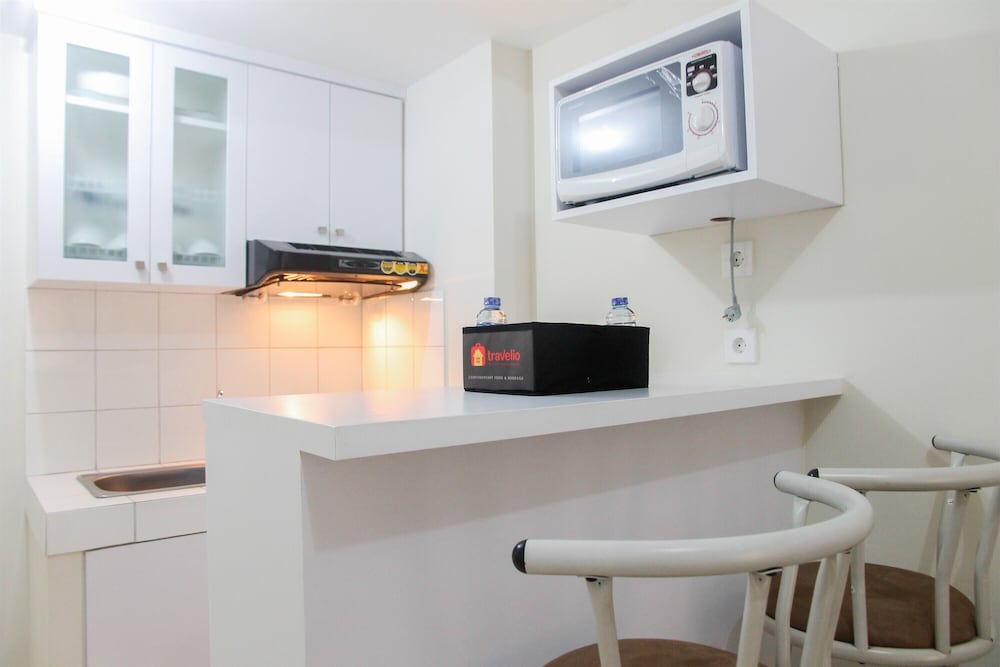 exclusive 2br springlake summarecon bekasi apartment