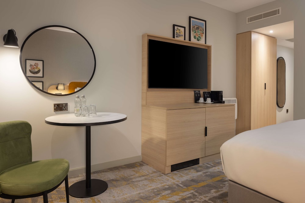 doubletree by hilton edinburgh airport
